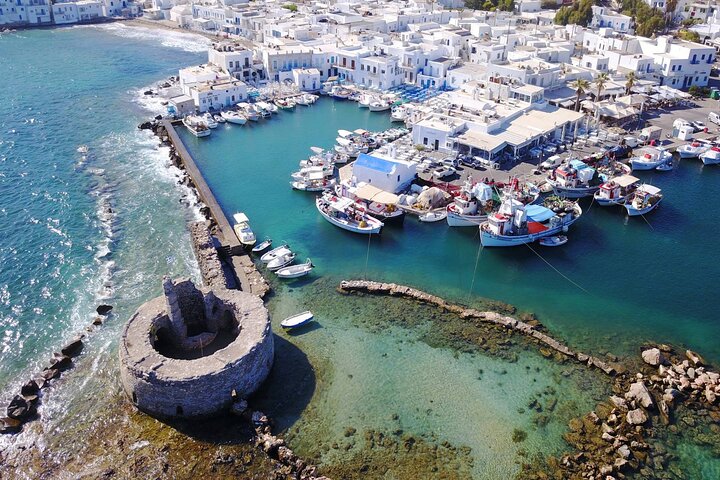Half-Day Best of Paros Highlights Tour with Transportation