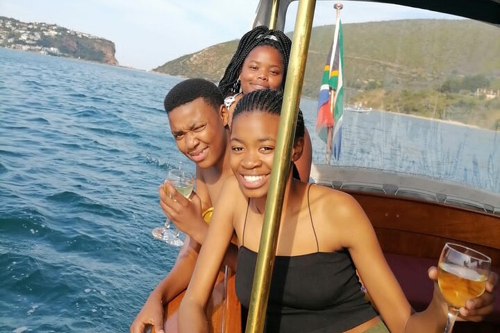Knysna Boat Cruise to the Heads – Small Group, Calm Lagoon