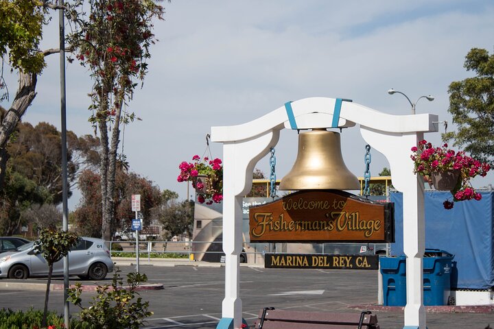 Anaheim to LA: Hollywood, Beaches & Famous Film Sites tour