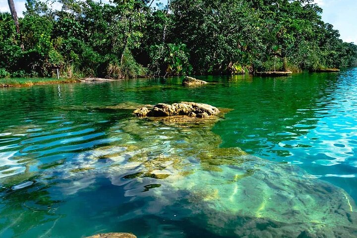 Visit The Crystal Clear Lachuá Lagoon, All-Included Tour From Coban
