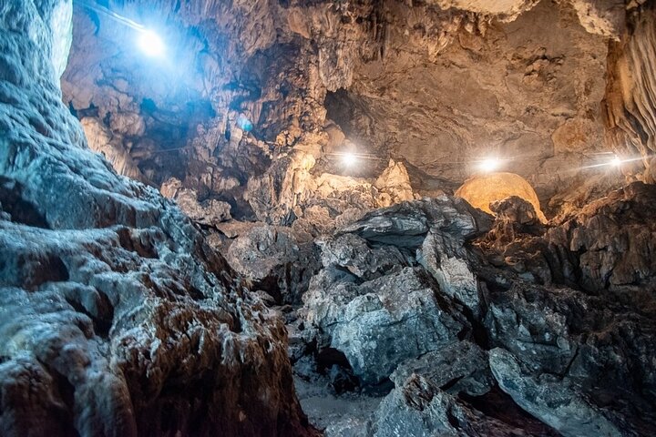 Explore The Lanquin Caves Tour from Coban