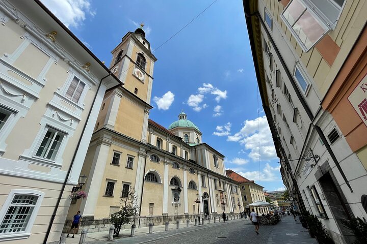 Ljubljana & Lake Bled from Zagreb - Small Group Gudied Tour