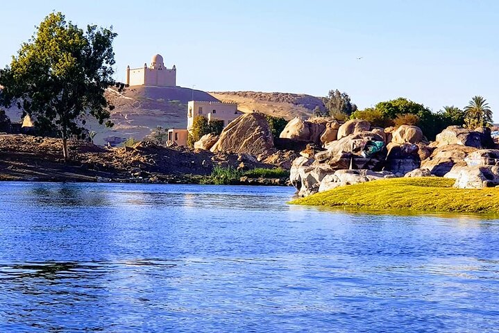 5 Days Nile Cruise From Luxor To Aswan Including Hot Air Balloon & Abu Simbel