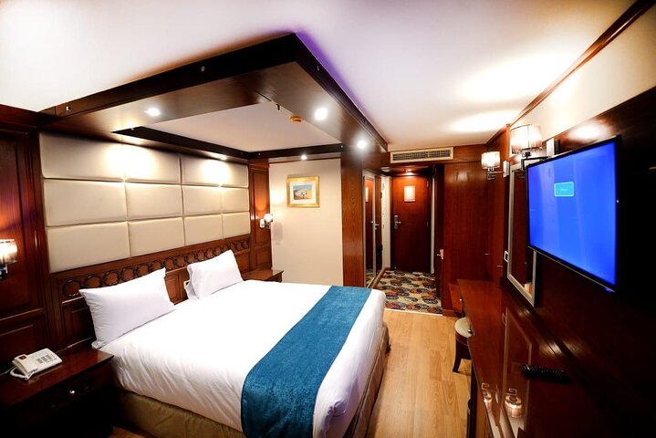 5 Days Nile Cruise From Luxor To Aswan Including Hot Air Balloon & Abu Simbel