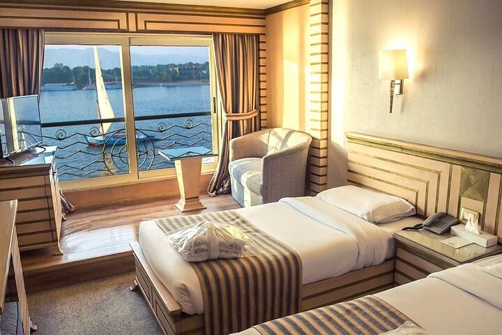 5 Days Nile Cruise From Luxor To Aswan Including Hot Air Balloon & Abu Simbel