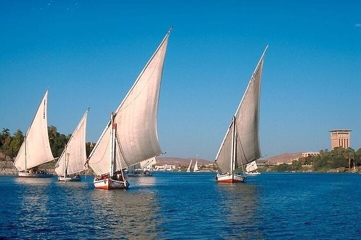 5 Days Nile Cruise From Luxor To Aswan Including Hot Air Balloon & Abu Simbel