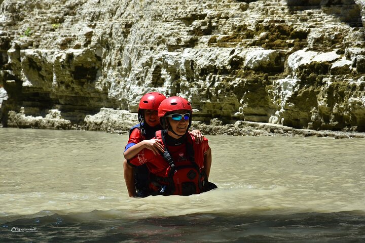Osumi Canyons Exploration with Equipment