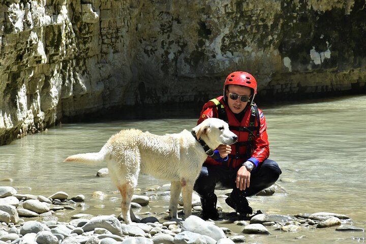 Osumi Canyons Exploration with Equipment