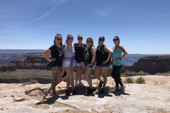 Grand Canyon West, Hoover Dam Stop, Breakfast, Lunch & Skywalk
