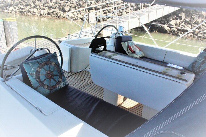 Coastal Tour on a Luxury Sailing Yacht - Vilamoura(Max 12 Guests)