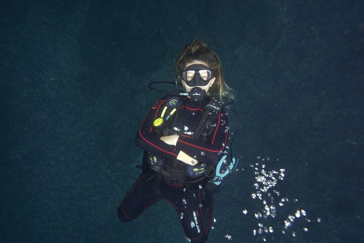 Diving tour in Isla del Caño for certified divers