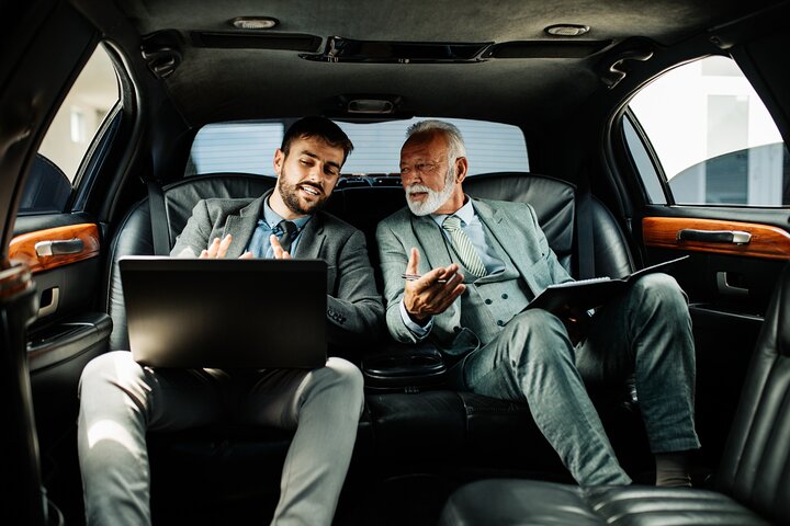 Airport Transfer to or from Mclean, VA and Dulles Airport