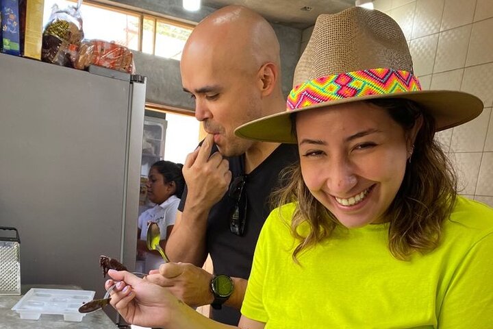Oaxaca cooking: mole & tortilla class, market tour & mezcalitas