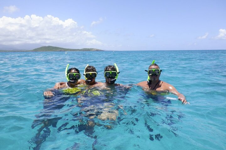 All Inclusive Snorkel and Slide Boat Tour: Icacos or Vieques