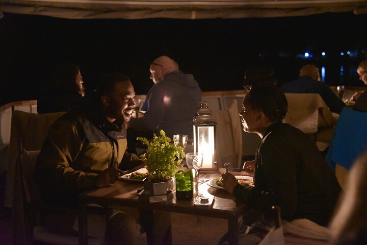 Victoria Falls Dinner Cruise on the Zambezi River