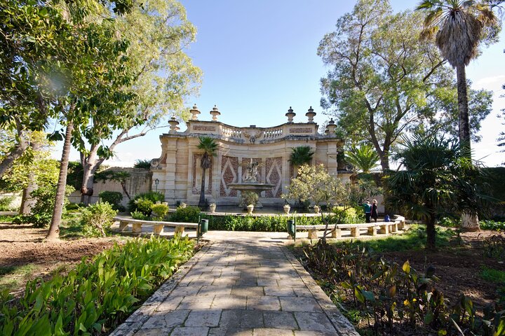 Mdina, Dingli cliffs and San Anton Gardens guided tour