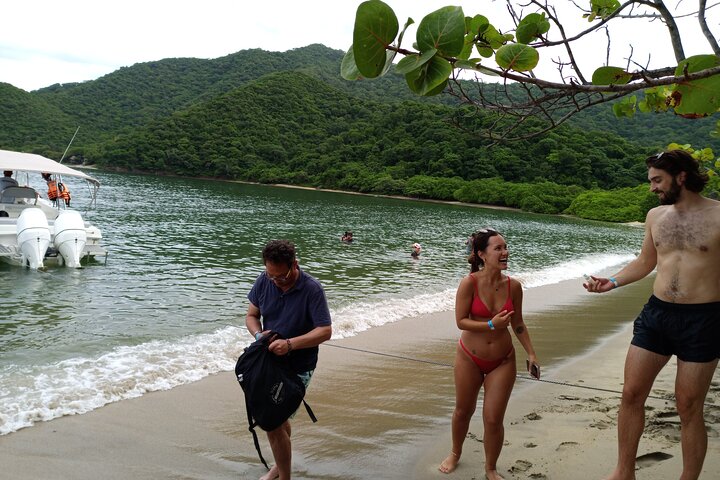 Tayrona by sea