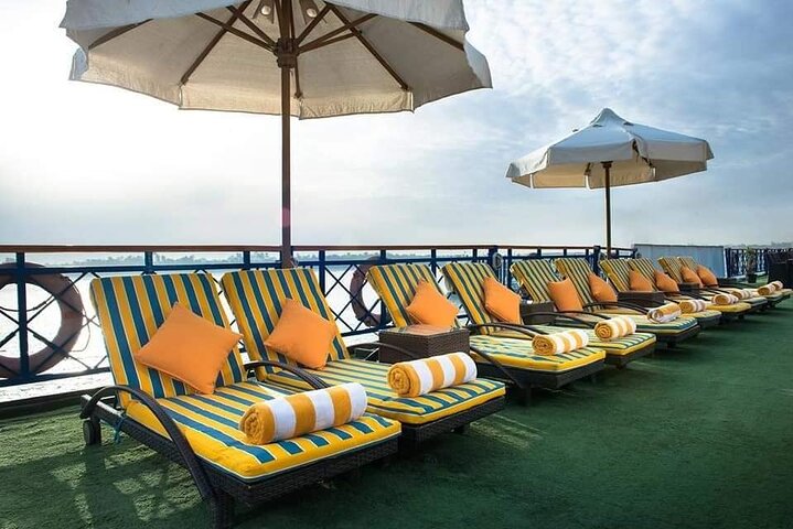 5 Days Nile Cruise From Luxor To Aswan Including Hot Air Balloon & Abu Simbel