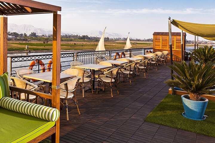 5 Days Nile Cruise From Luxor To Aswan Including Hot Air Balloon & Abu Simbel