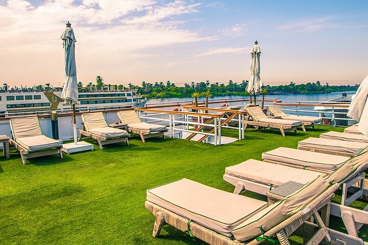5 Days Nile Cruise From Luxor To Aswan Including Hot Air Balloon & Abu Simbel
