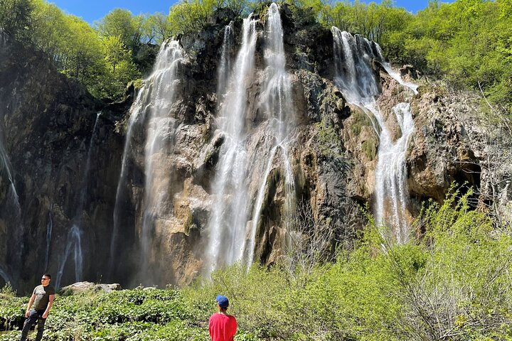 Plitvice Lakes with Ticket & Rastoke Guided Tour from Zagreb