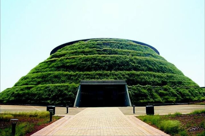 Cradle of humankind & Maropeng/sterkfontein caves tour