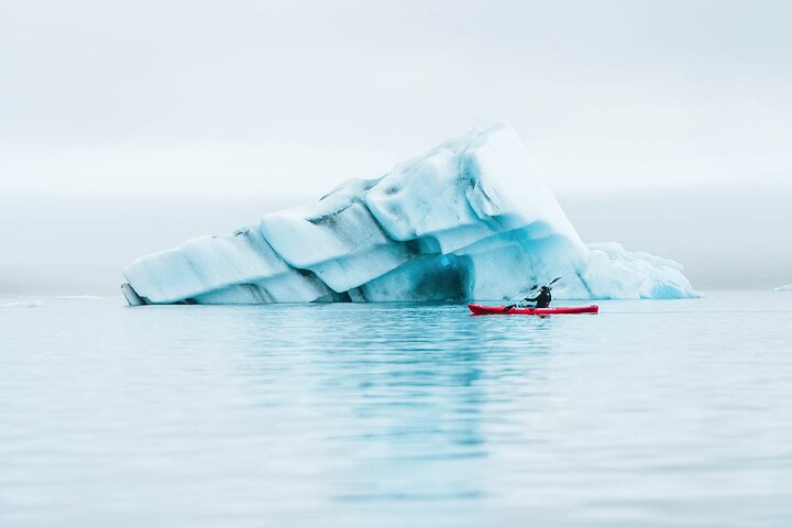 Glacier Lagoon Kayaking
