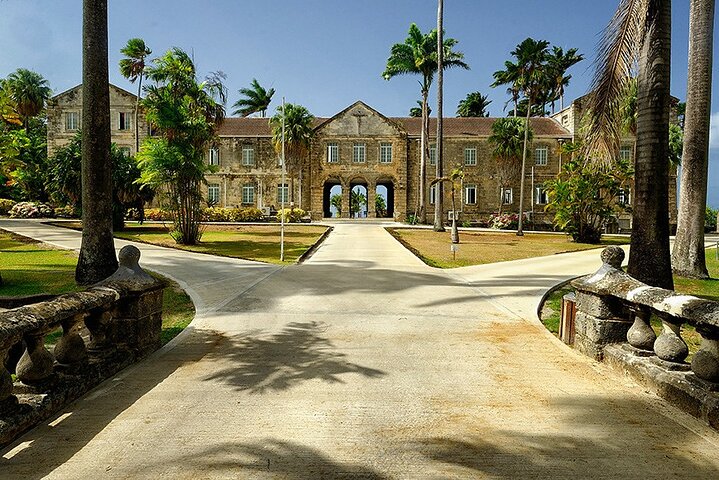 Full-Day 360 Degrees Tour in Barbados with Pick Up