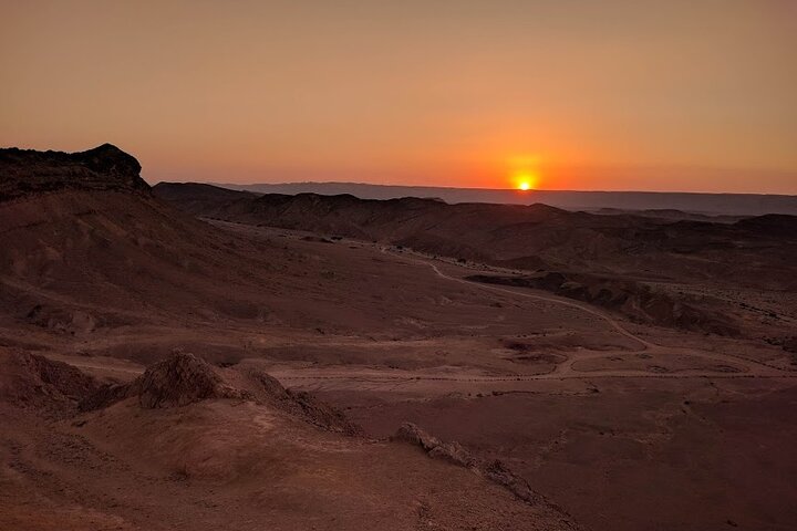 Sunset time Ramon Crater Jeep tour, bonfire and stargazing
