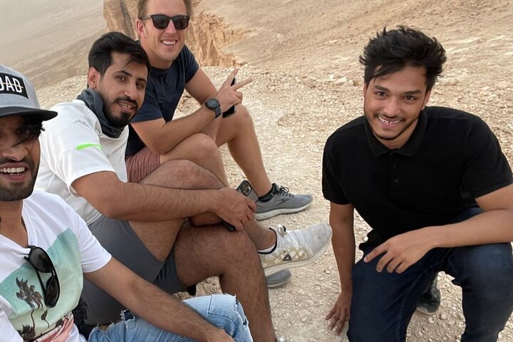 Edge of the World Hike Riyadh | 4x4 Safari & Bat Cave