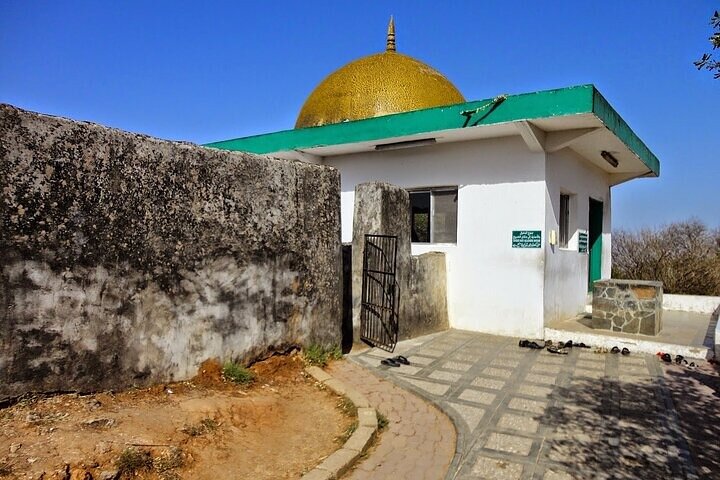 Half-Day Private Tour of Salalah West