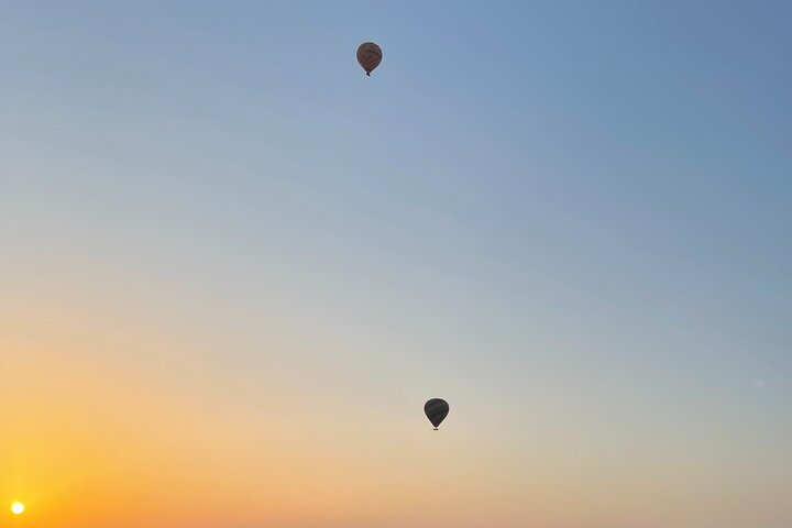 Luxury Sunrise Balloon Ride in Luxor with Hotel Pickup