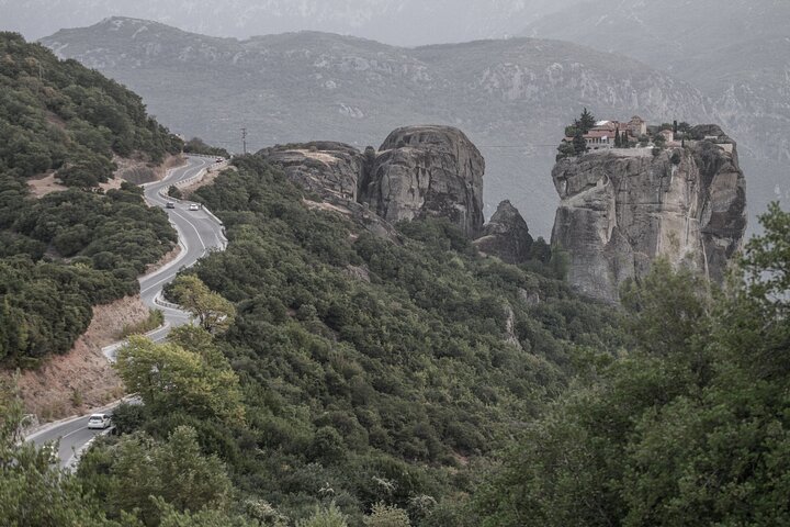 Breath-taking Meteora Sunset Tour