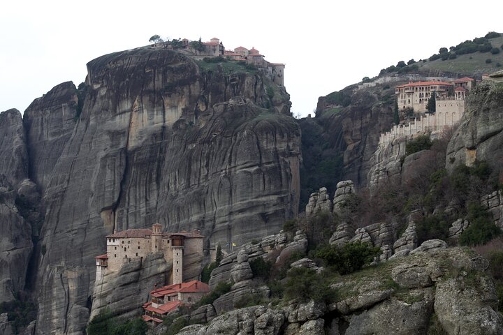 2-days rail trip from Athens to Meteora