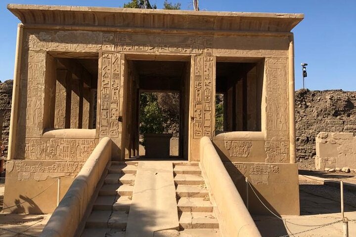 Day Tour West and East Banks of Luxor City Egypt