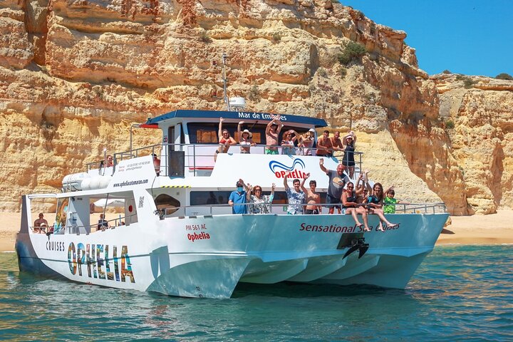 Benagil Boat Trip with Lunch, Open Bar & Fun Water Activities