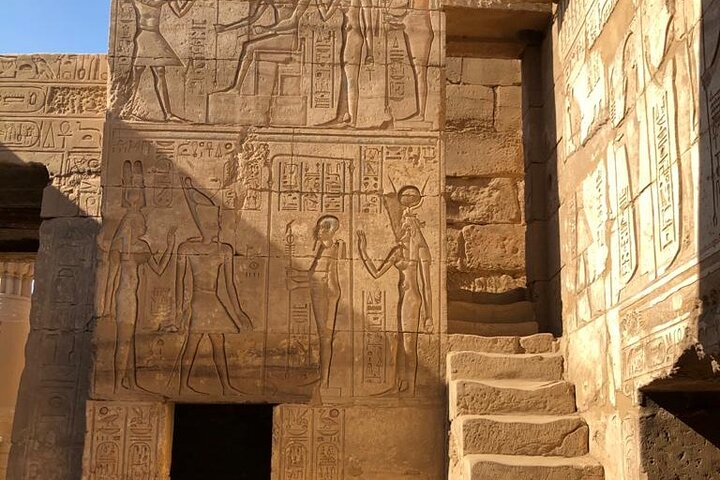 Day Tour West and East Banks of Luxor City Egypt