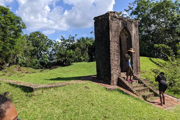 5 Island and Town Hopping Tour with Lunch
