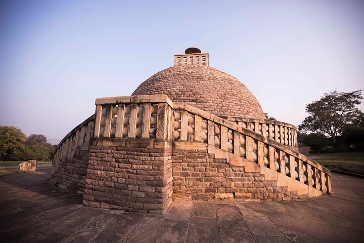 Sanchi Stupas & Udaygiri Caves Day Trip From Bhopal