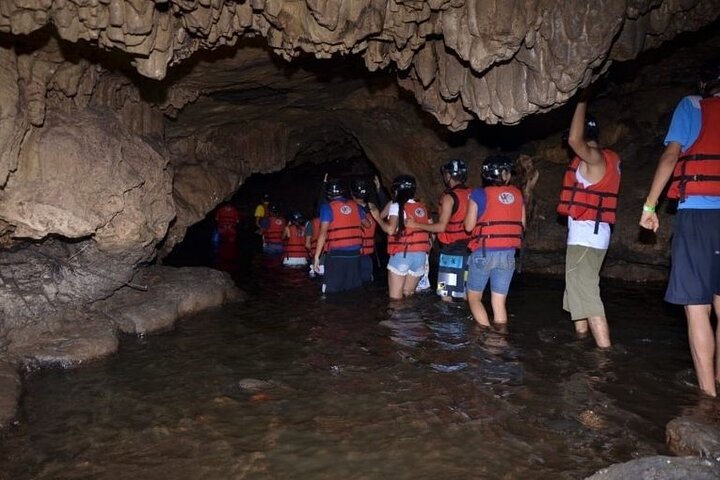 Tour to Río Claro and La Caverna del Cóndor