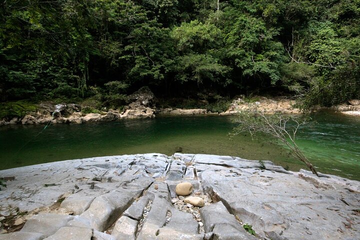 Tour to Río Claro and La Caverna del Cóndor