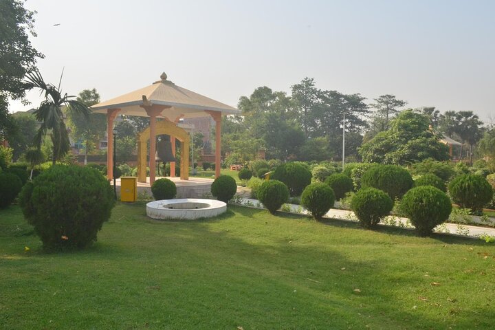 The Ancient Wonders of Nalanda & Rajgir Day Trip From Bodhgaya