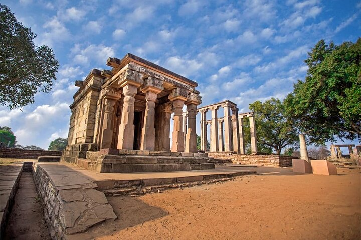Sanchi Stupas & Udaygiri Caves Day Trip From Bhopal