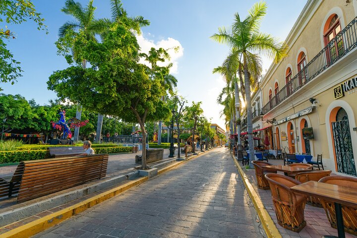 Mazatlan Sightseeing and Golden Zone