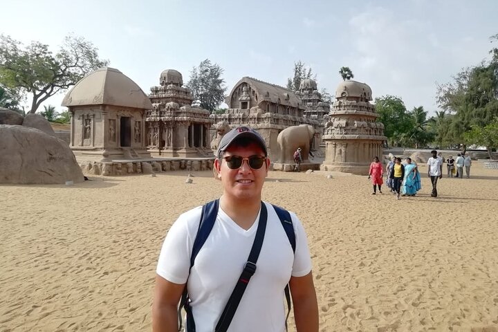 Mahabalipuram & Kanchipuram by tourism ministry approved company