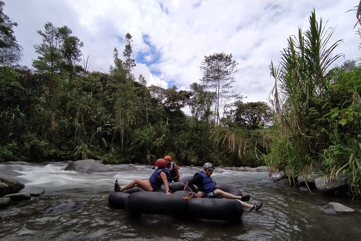 Mindo Cloud Forest Private Tour: Chocolate, Coffee, Birds, Nature