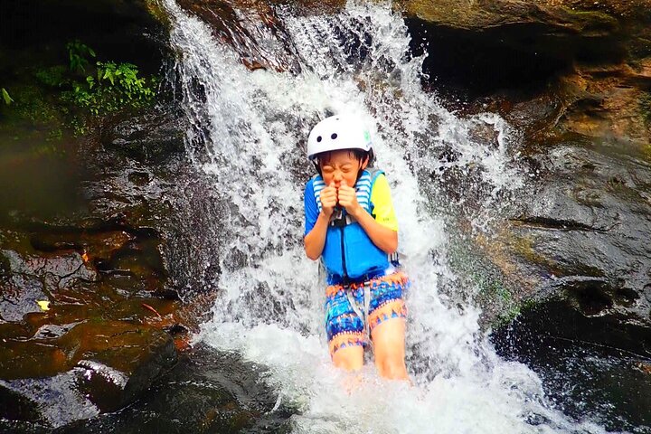 Okinawa Iriomote Half Day Splash Canyoning