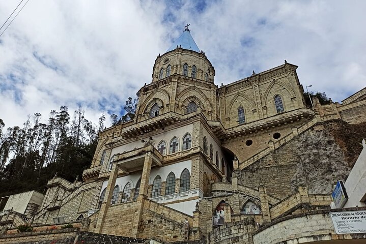Full-Day Tour, Ingapirca Archaeological Site and Incan mountain face from Cuenca