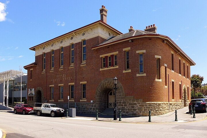 Explore Albany: Self-Guided Audio Tour