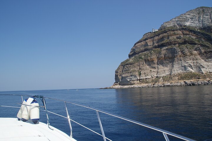 Private Cruise to Ischia and Procida - Yacht 40'